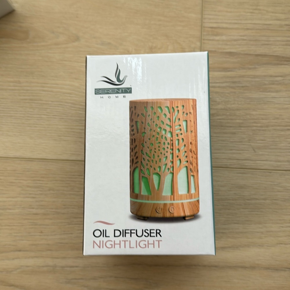 NIB Oil Diffuser Nightlight